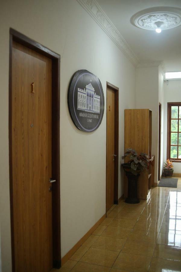 Reddoorz Syariah Near Lahat Station Экстерьер фото