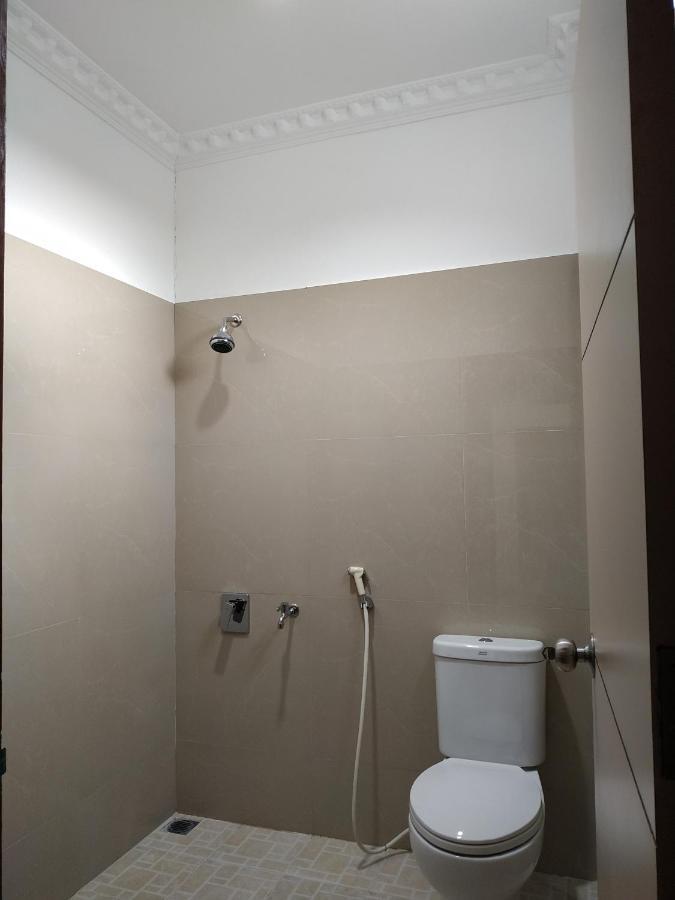 Reddoorz Syariah Near Lahat Station Экстерьер фото