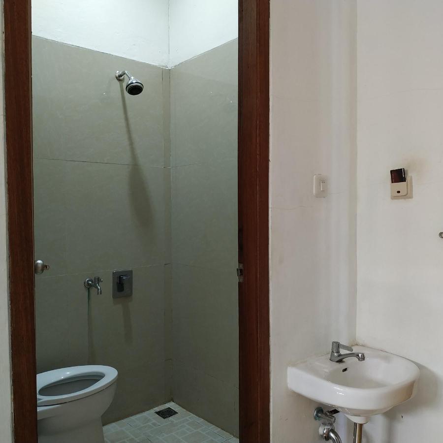 Reddoorz Syariah Near Lahat Station Экстерьер фото