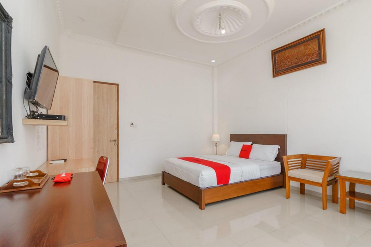 Reddoorz Syariah Near Lahat Station Экстерьер фото