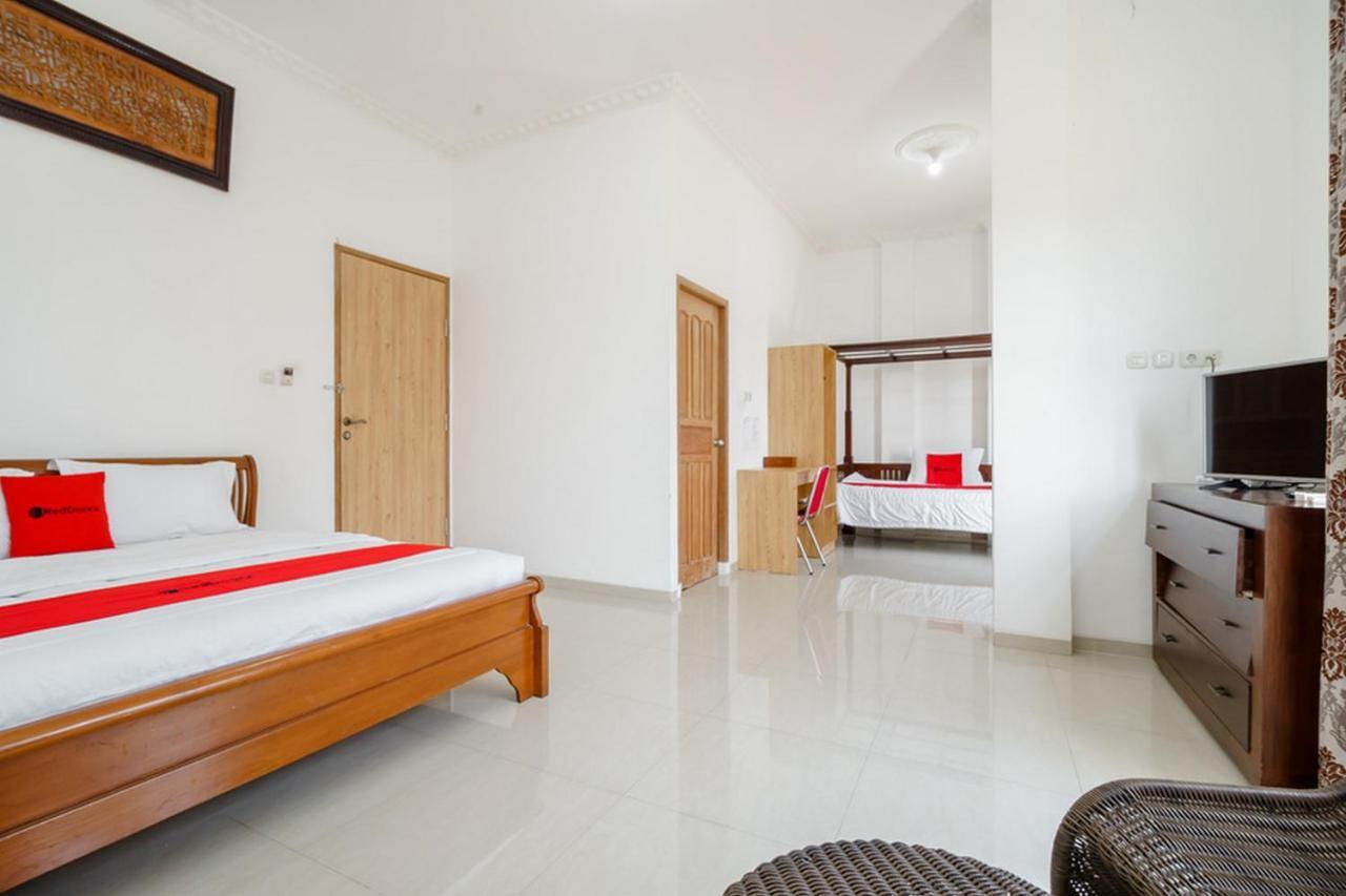 Reddoorz Syariah Near Lahat Station Экстерьер фото